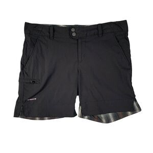Columbia Shorts Women 6 Black Titanium Nylon Stretch Cargo Pocket Dolphin Hem